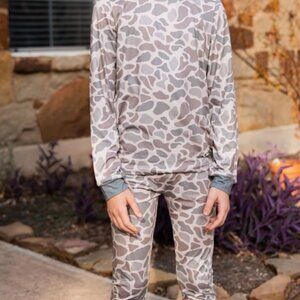 BURLEBO Youth & Toddler Pajama Set in Classic Deer Camo